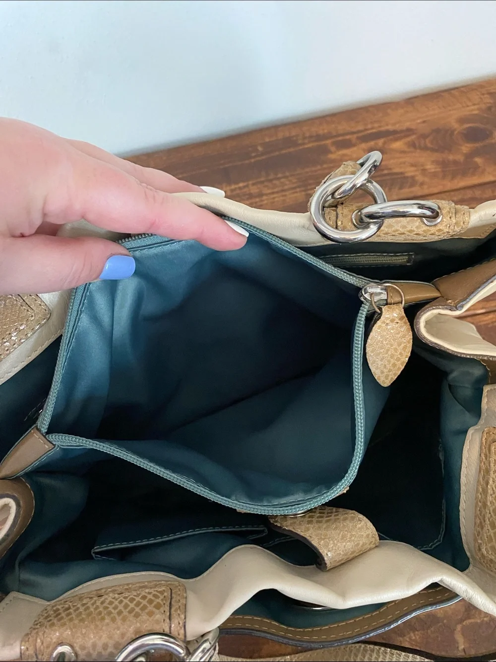 Coach shoulder bag